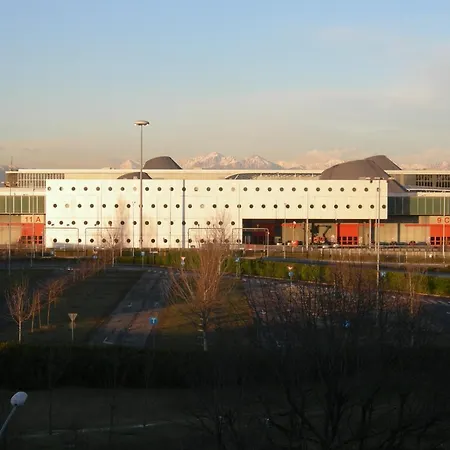 Ξενοδοχείο με διαμερίσματα Expofiera