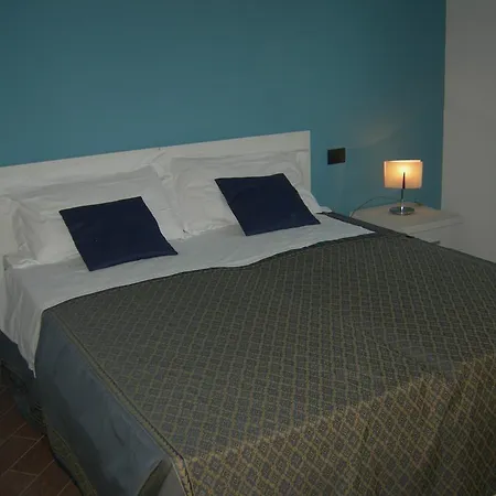 Aparthotel Expofiera *