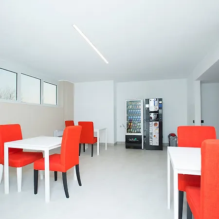 Aparthotel Expofiera *